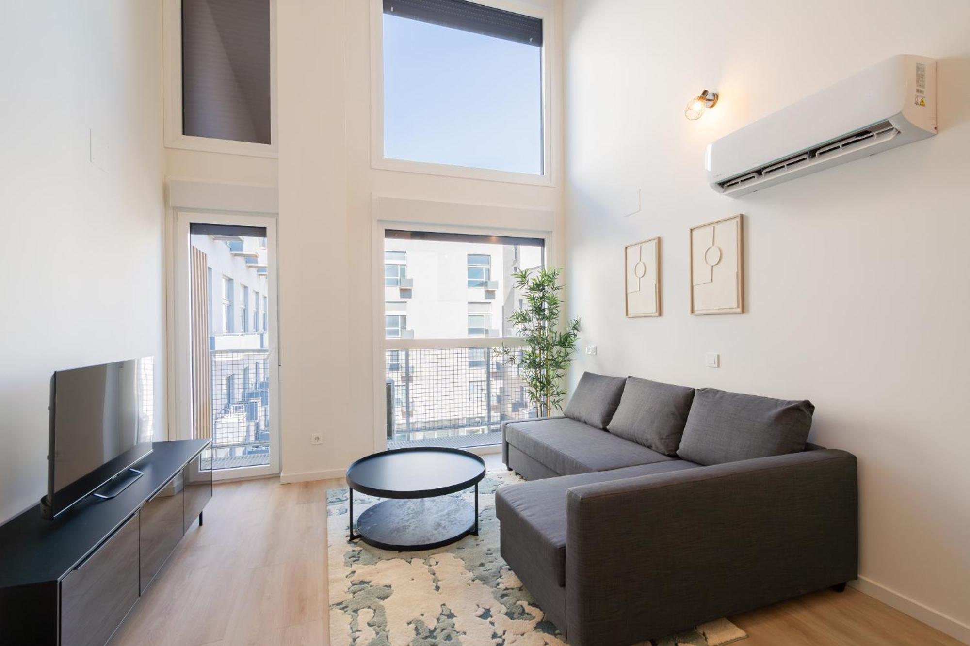 马德里Loft Reformado Industrial Con Garaje Alquiler Temporal公寓 外观 照片